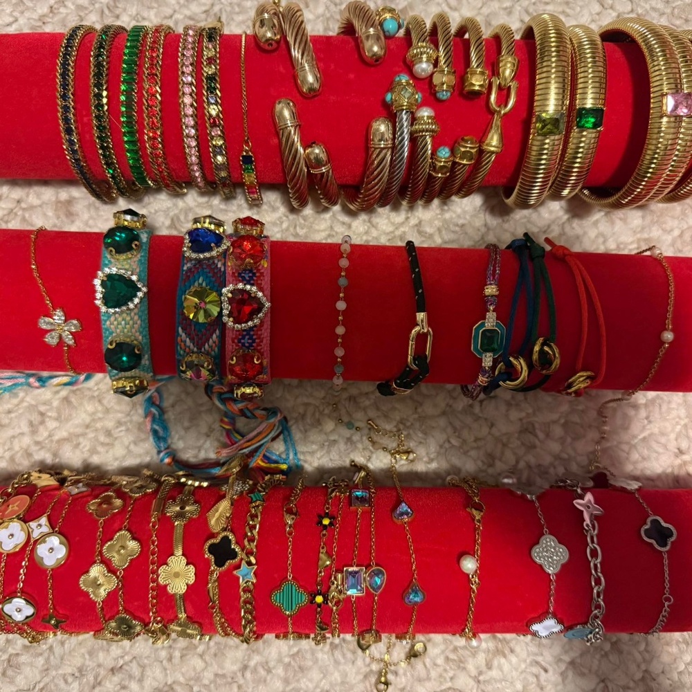 JEWELRY LOT